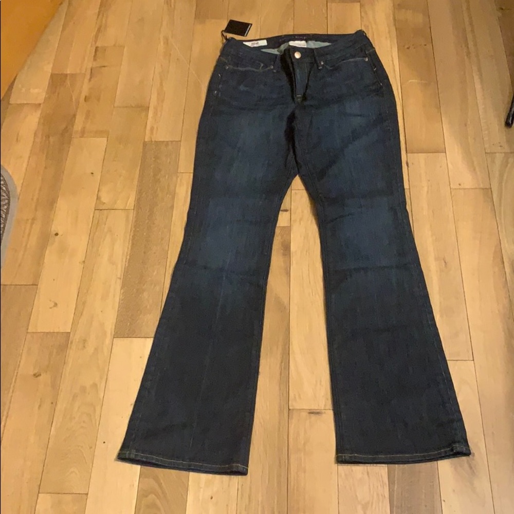 Women’s banana republic boot leg jean
